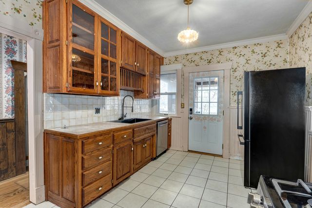 1135 S Ferguson Avenue, Springfield, MO 65807