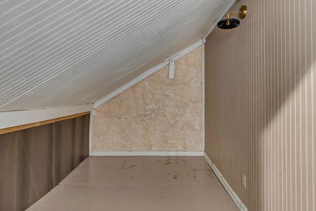 1135 S Ferguson Avenue, Springfield, MO 65807