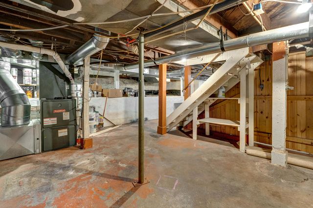 1135 S Ferguson Avenue, Springfield, MO 65807