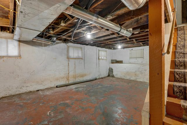 1135 S Ferguson Avenue, Springfield, MO 65807