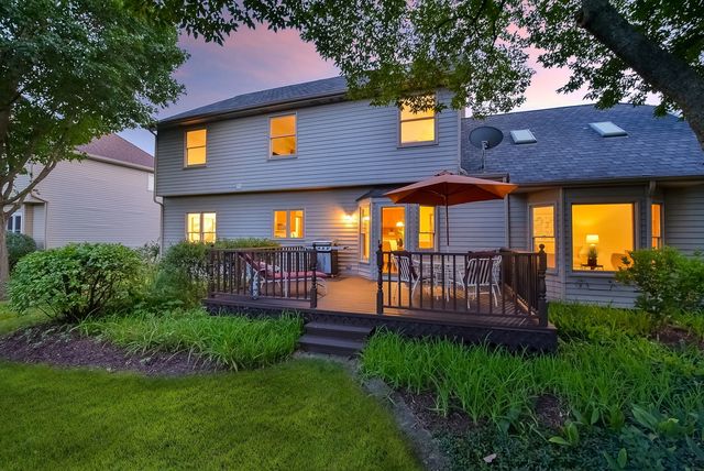 417 Saratoga Drive, Aurora, IL 60502