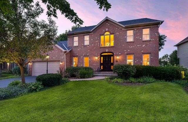 417 Saratoga Drive, Aurora, IL 60502