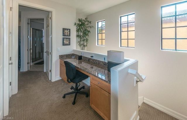 9102 Chula Vista ST 11302, Naples, FL 34113