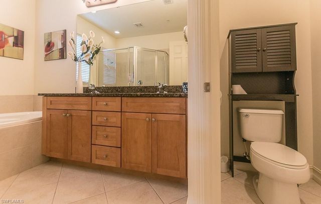9102 Chula Vista ST 11302, Naples, FL 34113
