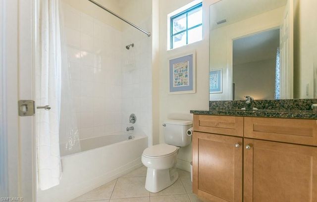 9102 Chula Vista ST 11302, Naples, FL 34113
