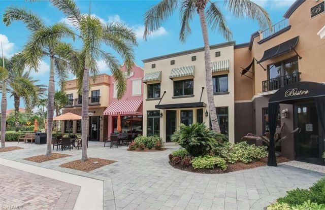 9102 Chula Vista ST 11302, Naples, FL 34113