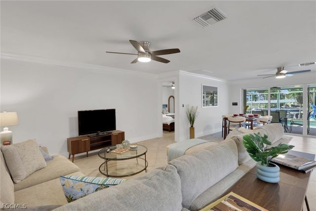 5614 Deauville CT, Cape Coral, FL 33904