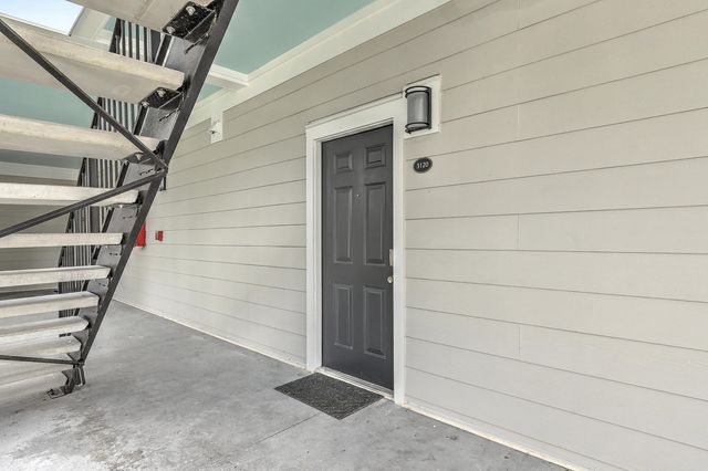 130 River Landing Drive 3120, Charleston, SC 29492