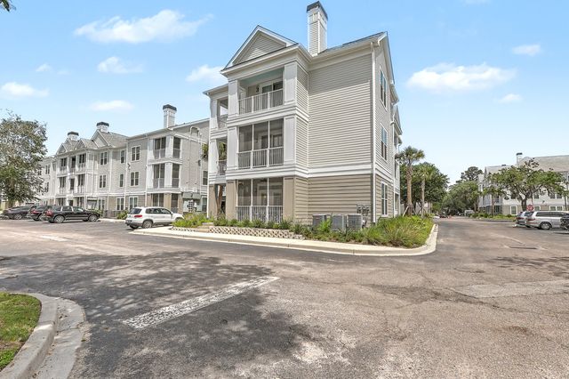 130 River Landing Drive 3120, Charleston, SC 29492