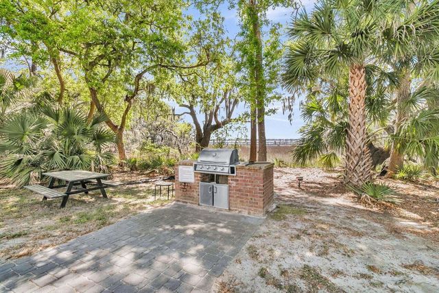 130 River Landing Drive 3120, Charleston, SC 29492