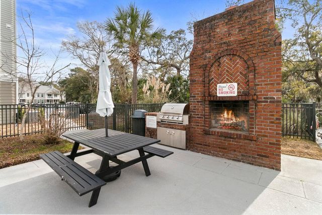 130 River Landing Drive 3120, Charleston, SC 29492