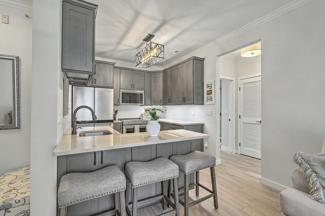 130 River Landing Drive 3120, Charleston, SC 29492