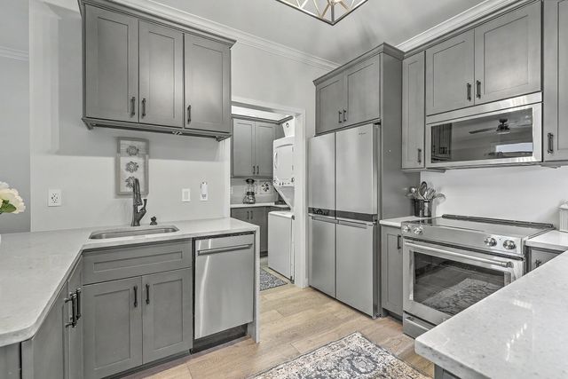 130 River Landing Drive 3120, Charleston, SC 29492