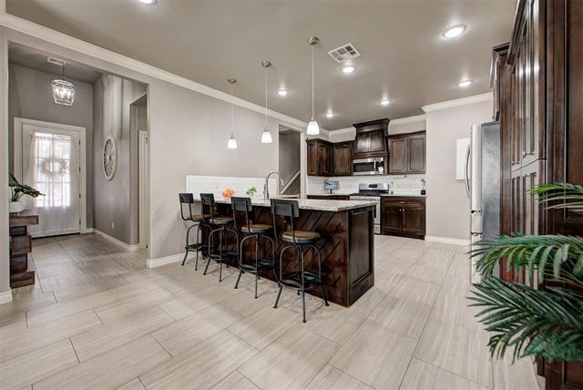 2317 Animada Place, Edmond, OK 73034