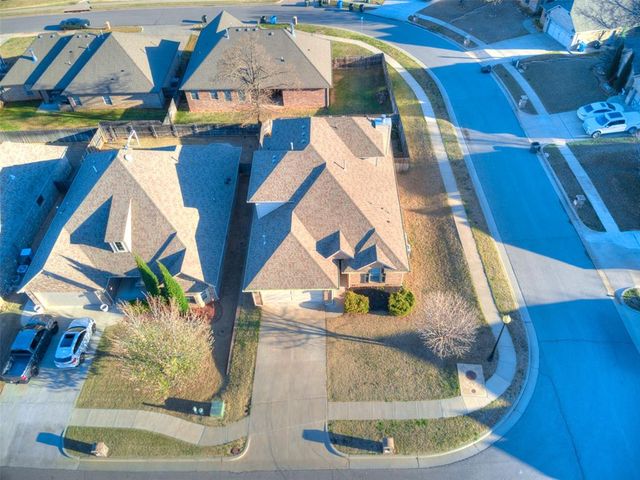 2317 Animada Place, Edmond, OK 73034