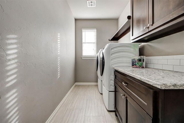 2317 Animada Place, Edmond, OK 73034