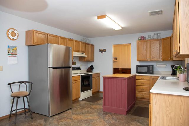 1 Rivers Edge Drive, Morrisonville, NY 12962