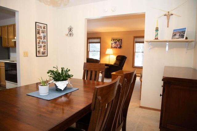 1 Rivers Edge Drive, Morrisonville, NY 12962