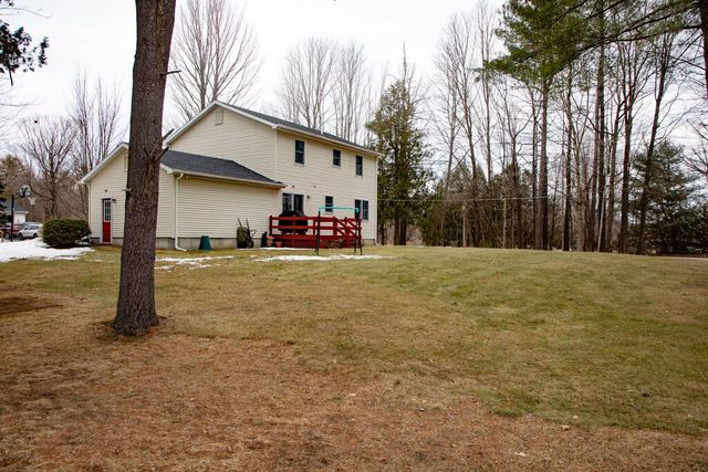 1 Rivers Edge Drive, Morrisonville, NY 12962