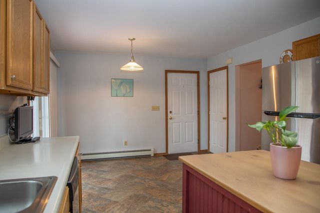 1 Rivers Edge Drive, Morrisonville, NY 12962