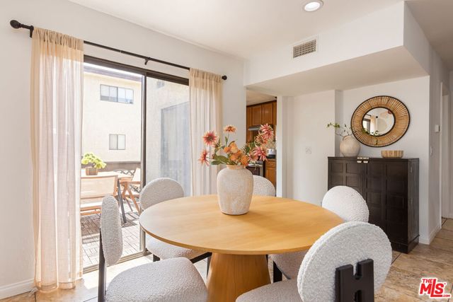 9131 Burnet Avenue 5, North Hills, CA 91343