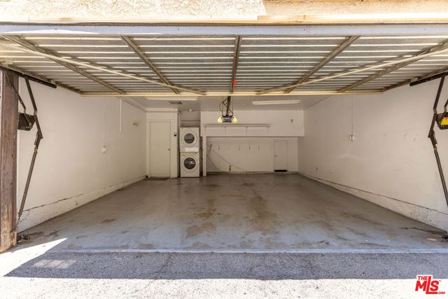 9131 Burnet Avenue 5, North Hills, CA 91343