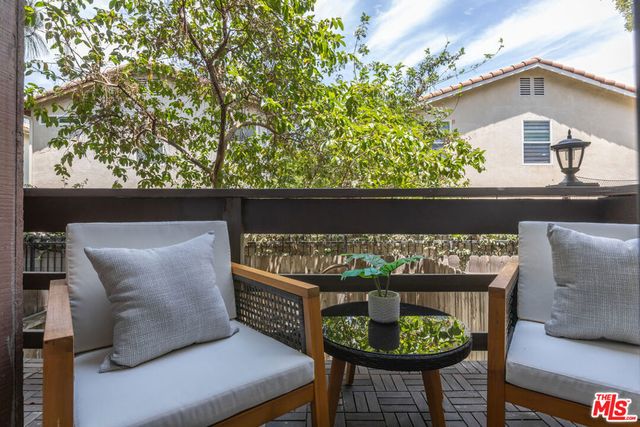 9131 Burnet Avenue 5, North Hills, CA 91343
