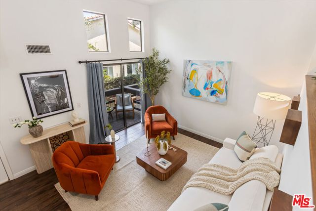 9131 Burnet Avenue 5, North Hills, CA 91343