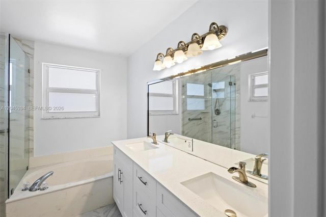 15835 NW 7th Street, Pembroke Pines, FL 33028