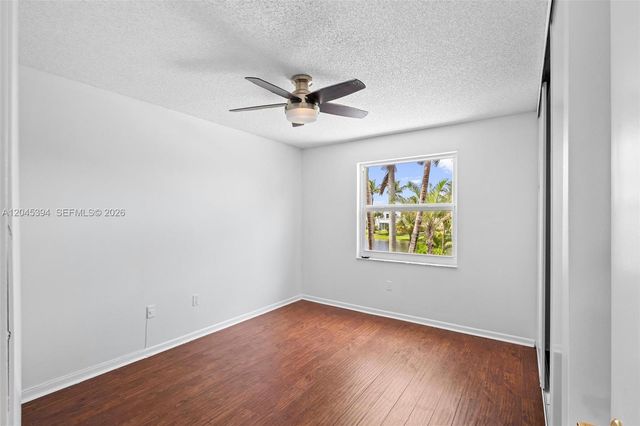 15835 NW 7th Street, Pembroke Pines, FL 33028