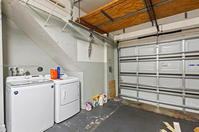 15835 NW 7th Street, Pembroke Pines, FL 33028