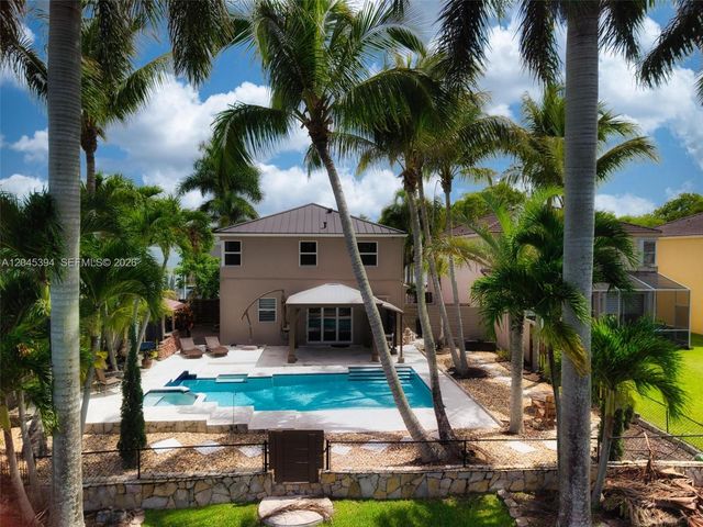 15835 NW 7th Street, Pembroke Pines, FL 33028