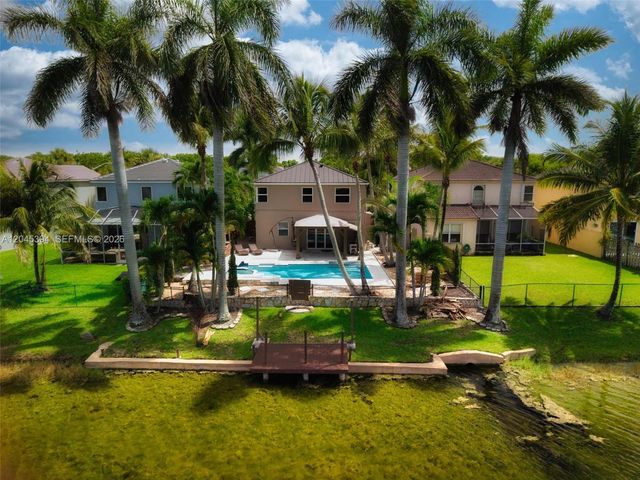 15835 NW 7th Street, Pembroke Pines, FL 33028
