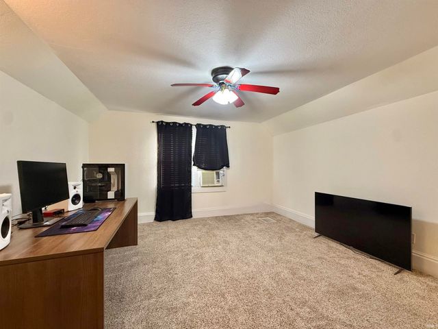 2805 W Maryland Street, Evansville, IN 47720