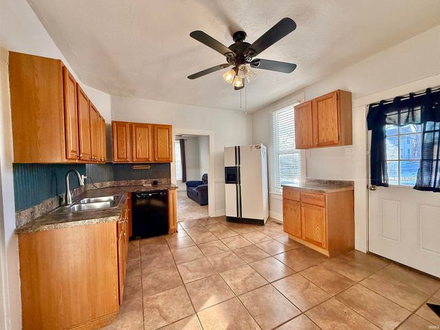 2805 W Maryland Street, Evansville, IN 47720