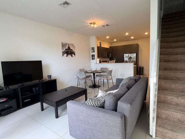 3596 NW 13th Street 3596, Lauderhill, FL 33311