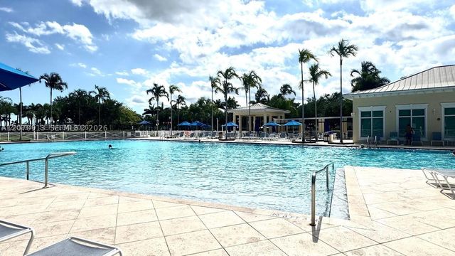 139 NE 26th Ave, Homestead, FL 33033