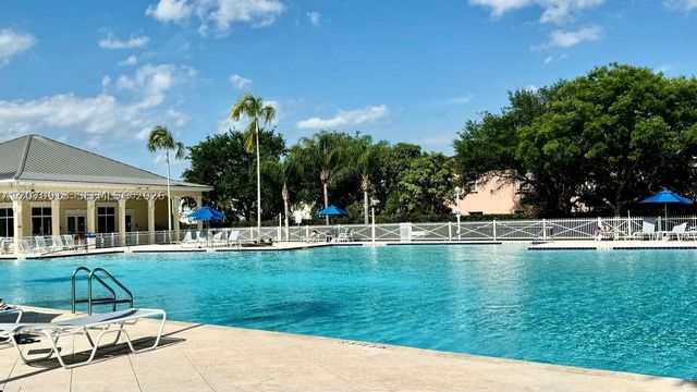 139 NE 26th Ave, Homestead, FL 33033