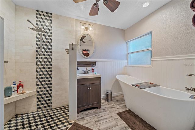 3281 8TH STREET, Sarasota, FL 34237