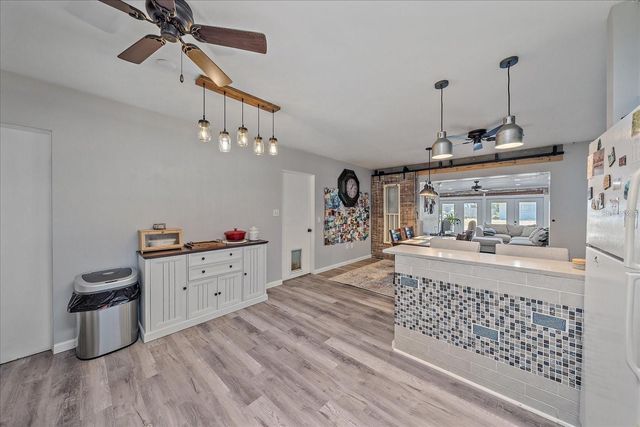 3281 8TH STREET, Sarasota, FL 34237