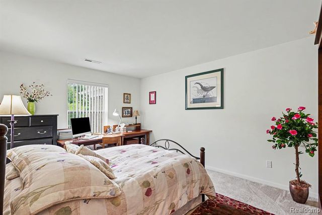28344 Adler Park Drive, New Baltimore, MI 48051