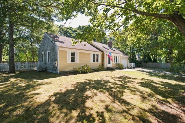 277 Scudder Avenue, Hyannis, MA 02601