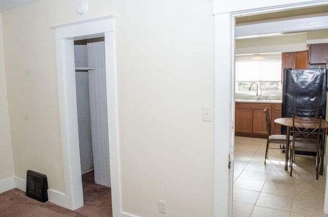 119 Calhoun Street, Battle Creek, MI 49017