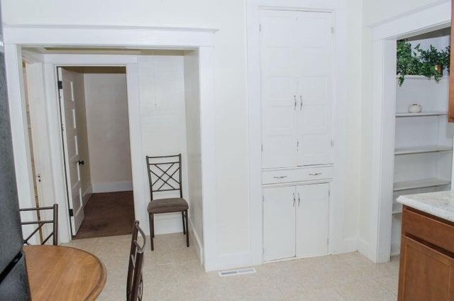 119 Calhoun Street, Battle Creek, MI 49017