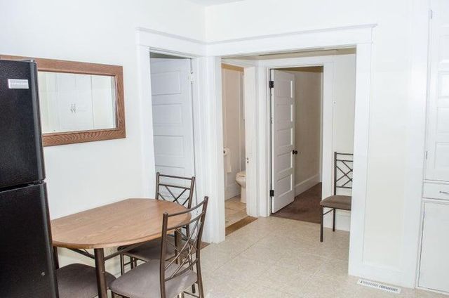 119 Calhoun Street, Battle Creek, MI 49017