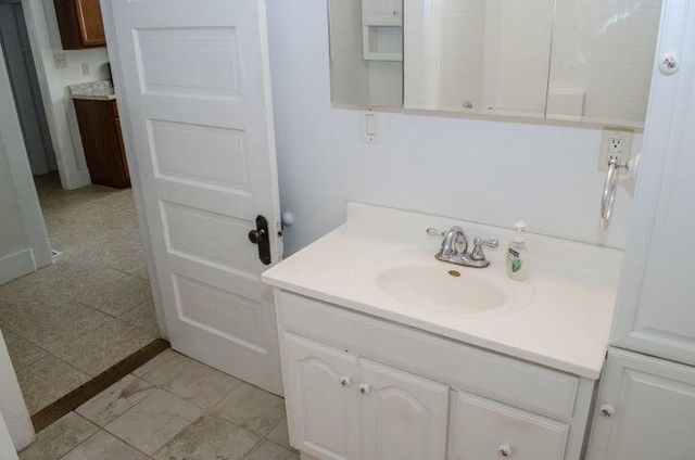 119 Calhoun Street, Battle Creek, MI 49017