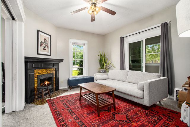 119 Calhoun Street, Battle Creek, MI 49017