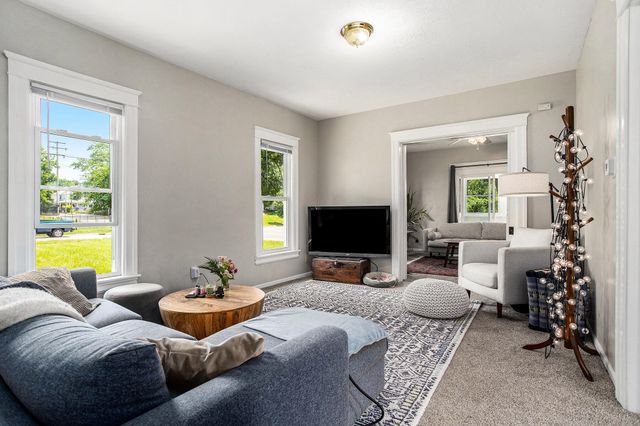 119 Calhoun Street, Battle Creek, MI 49017