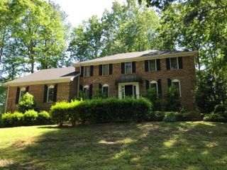 501 Queensferry Road, Cary, NC 27511