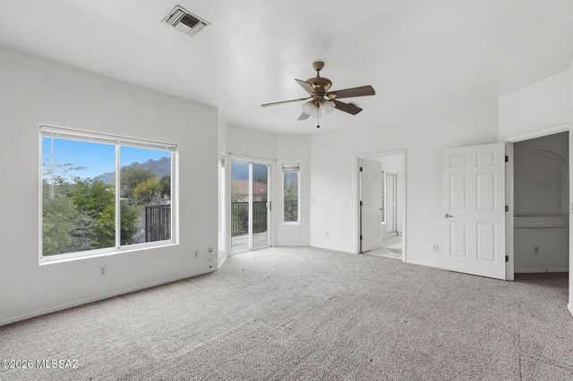 461 E Covered Wagon Drive, Tucson, AZ 85704